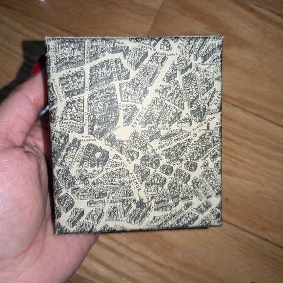 NEW IN BOX DIOR NOVELTY HEART LOCK WITH KEY - Picture 7 of 10